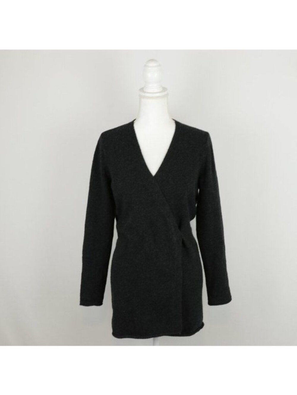 Patagonia Women's XS Gray Cotton Blend Wrap V-Neck Tunic Length Sweater